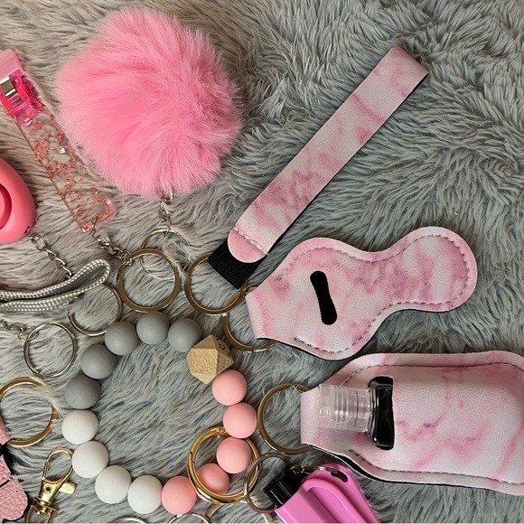 15pcs Pink Safety Keychain Accessory Set - Picture 5 of 5